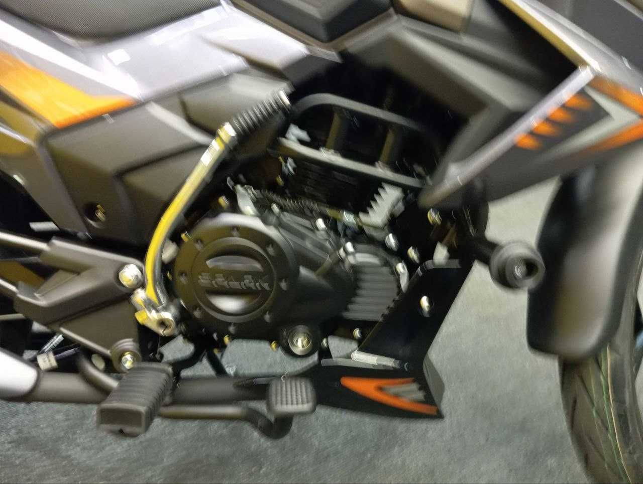 Мотоцикл SPARK SP250R-32
