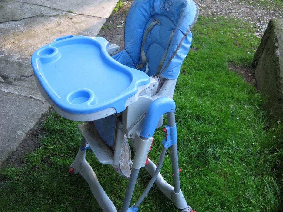 Stolik dla dziecka do karmienia