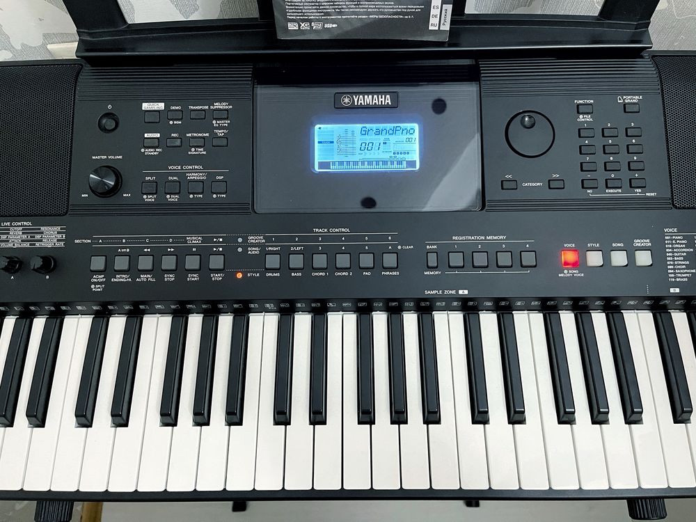 Синтезатор Yamaha E-463!!! Динамічна модель!!!