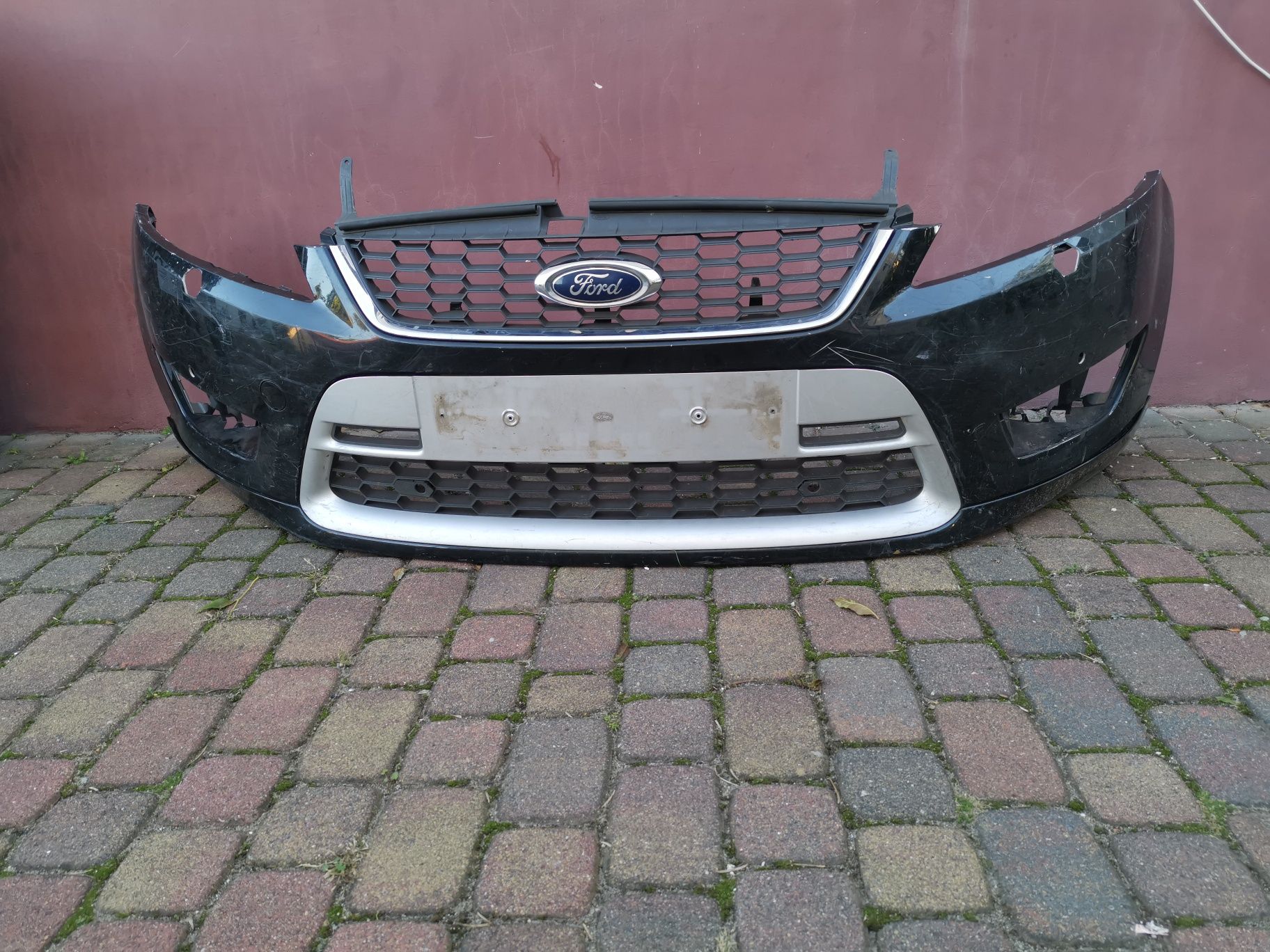 Zderzak przedni Ford Mondeo mk4 Titanium nie ST nie rs