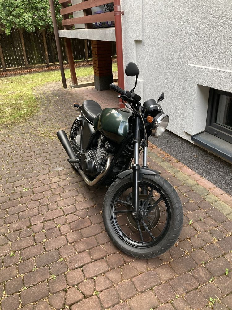 Suzuki GSX 400E Cafe Racer