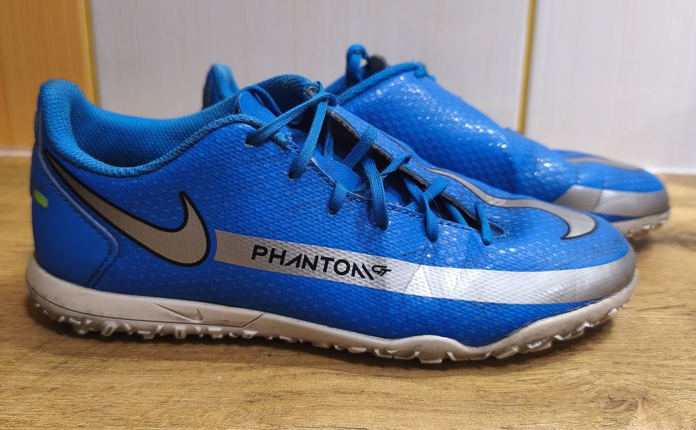 Halówki NIKE PHANTOM 36 wkładka 23cm