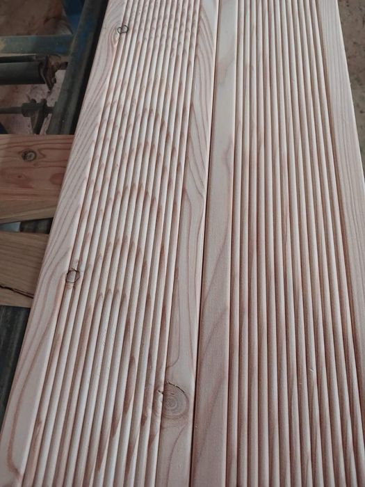 Терасна дошка модрина рифлена