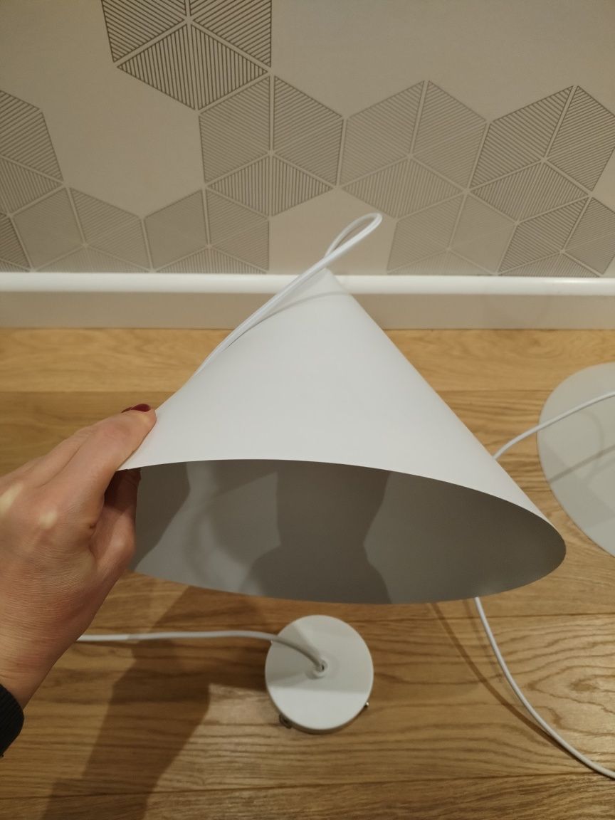 Biała lampa wisząca 2 szt.