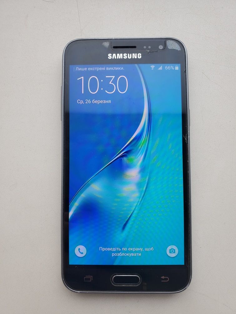 Продам Samsung J3 2016