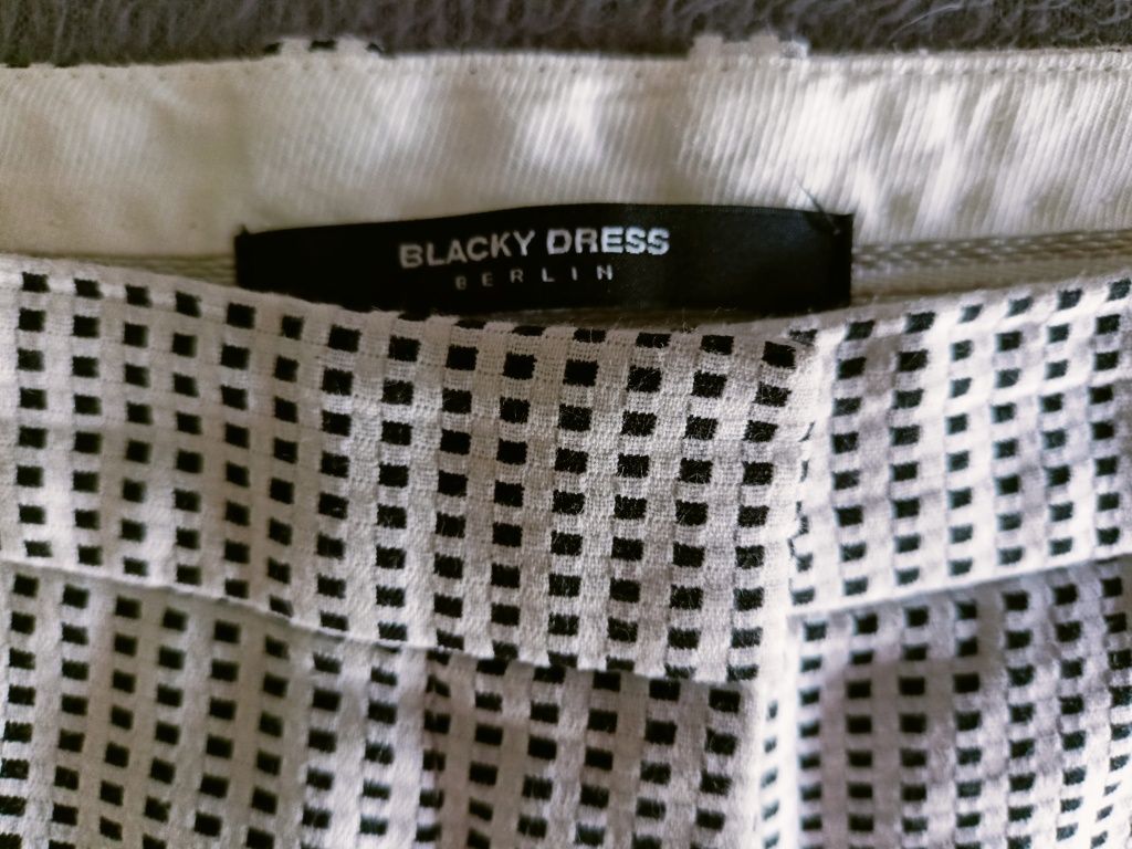 4 pary spodni r.40 Zara, Garry Weber, Blacky Dress,Amisu