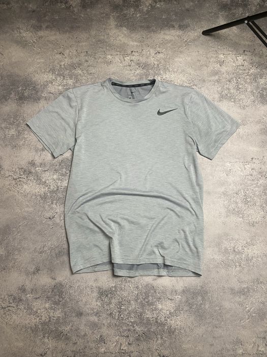 Футболка Nike Dri-Fit
