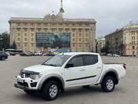 Продам Mitsubishi L200