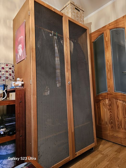 Szafa dwudrzwiowa lekka na kółkach