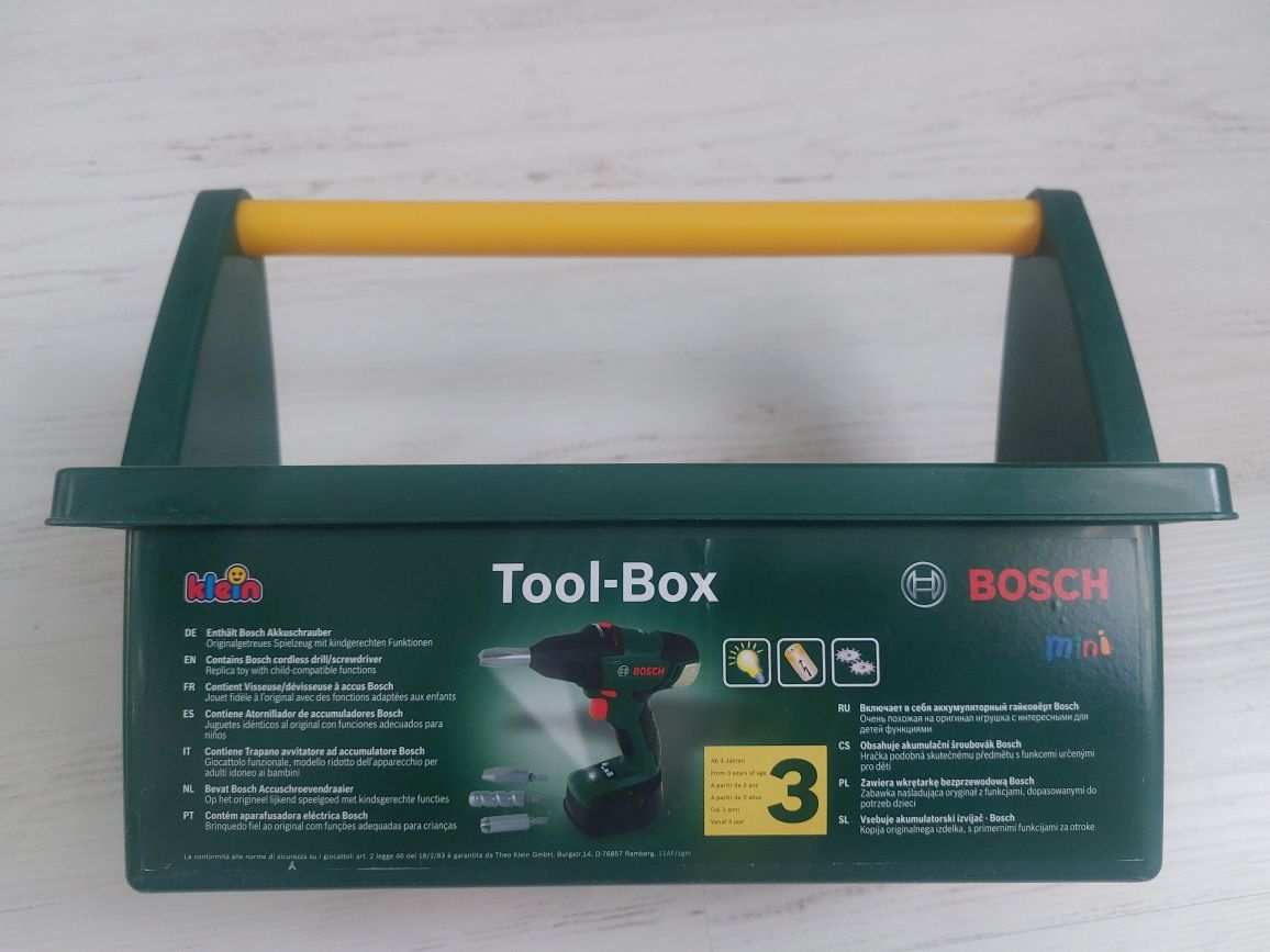 Klein skrzynka narzędziowa Bosch z wiertarko-wkrętarką