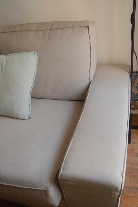 Sofá Ikea - Kivik de 2 lugares - Cinzento