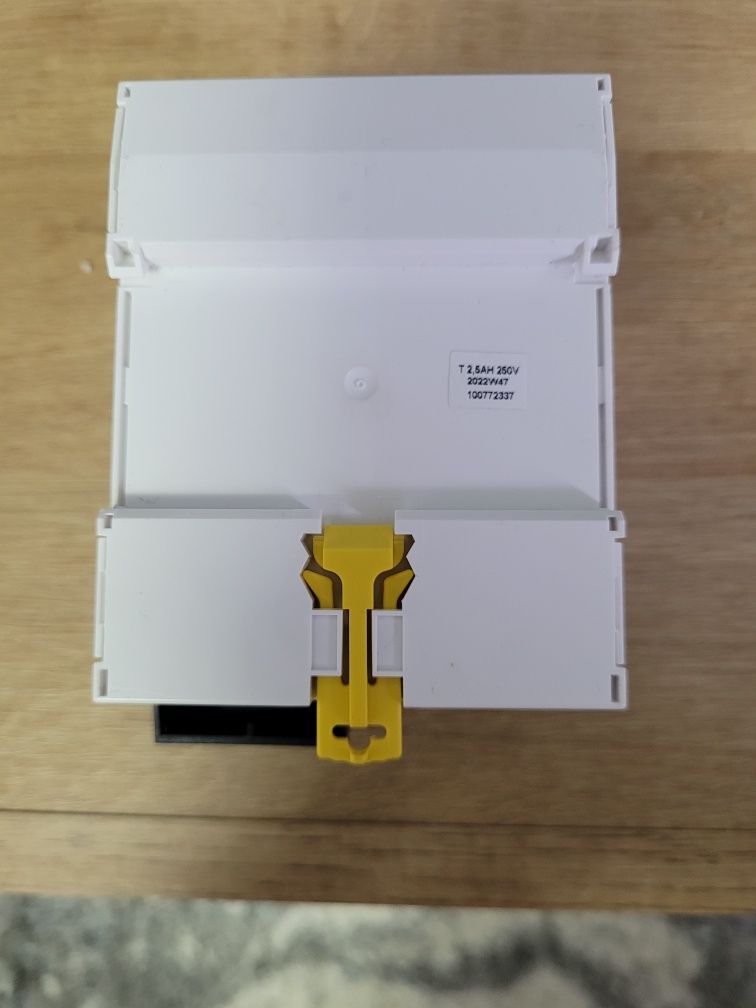 Schneider Space Logic KNX MTN 6513 zasilacz 320mA