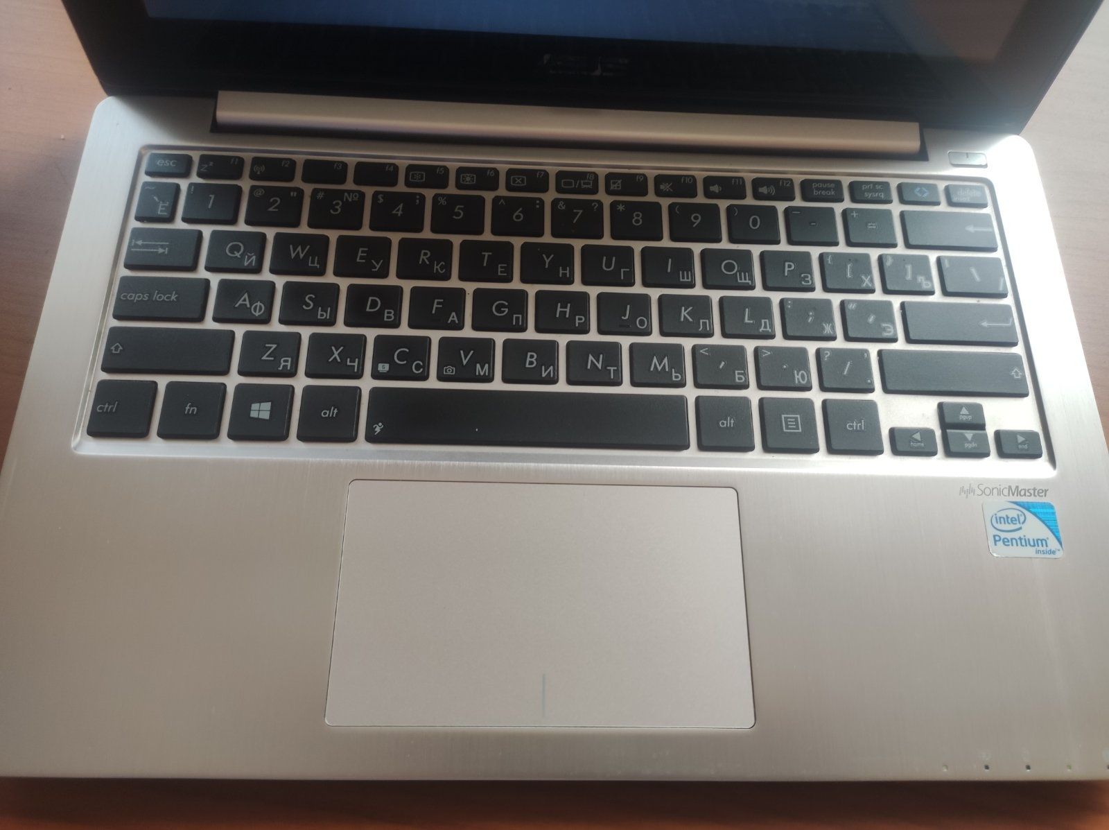 Ноутбук Asus продам