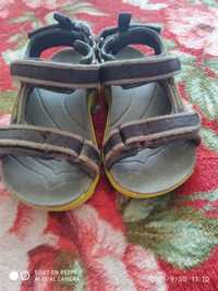Продам детские сандали босаножки TEVA