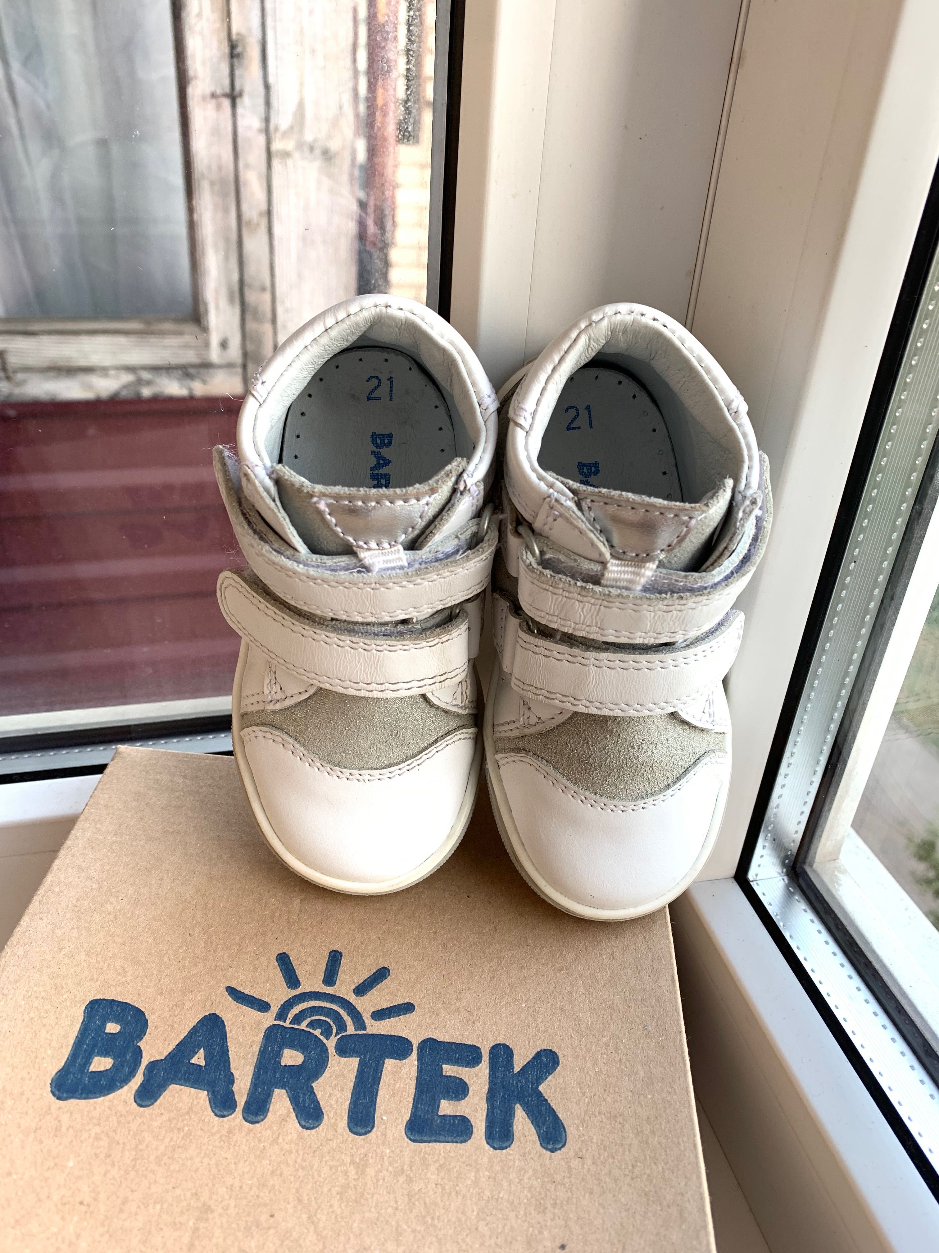 Дитячі демісезонні черевики Bartek в 21 розмірі