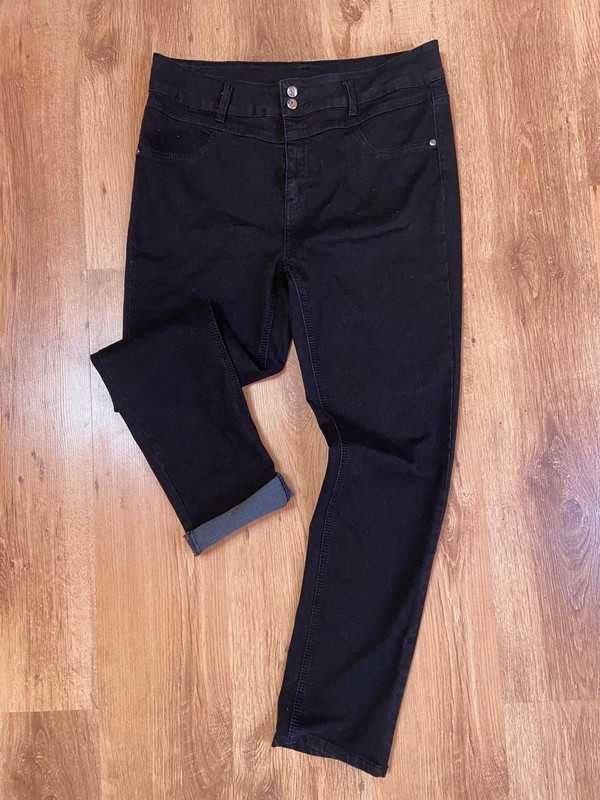 Zavanna czarne spodnie skinny jeans rurki wysoki stan +size 44 46