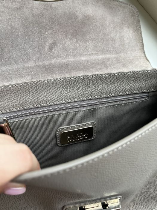 Бежево-сіра базова сумка на плече на ланцюжку Furla Metropolis Taupe