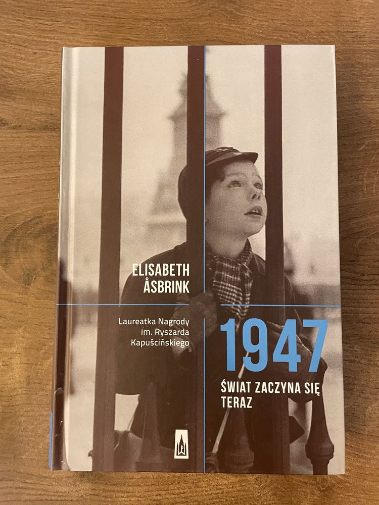 1947 Świat zaczyna się teraz, Elisabeth Asbrink