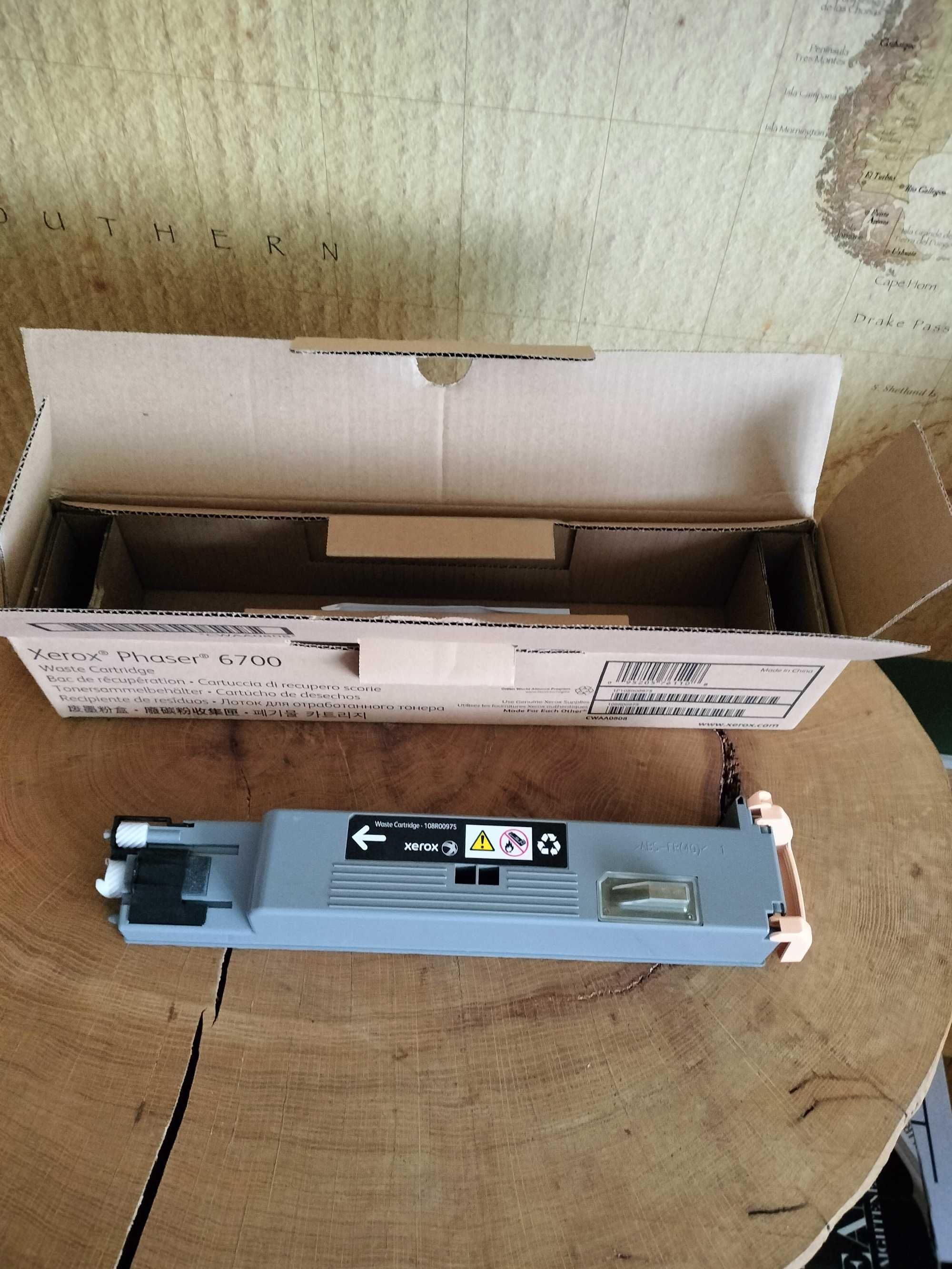 Xerox Phaser 6700 pojemnik na zużyty toner, nowy