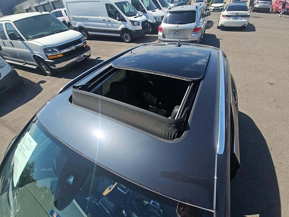 Audi Q5 Premium Plus 2023 ауди