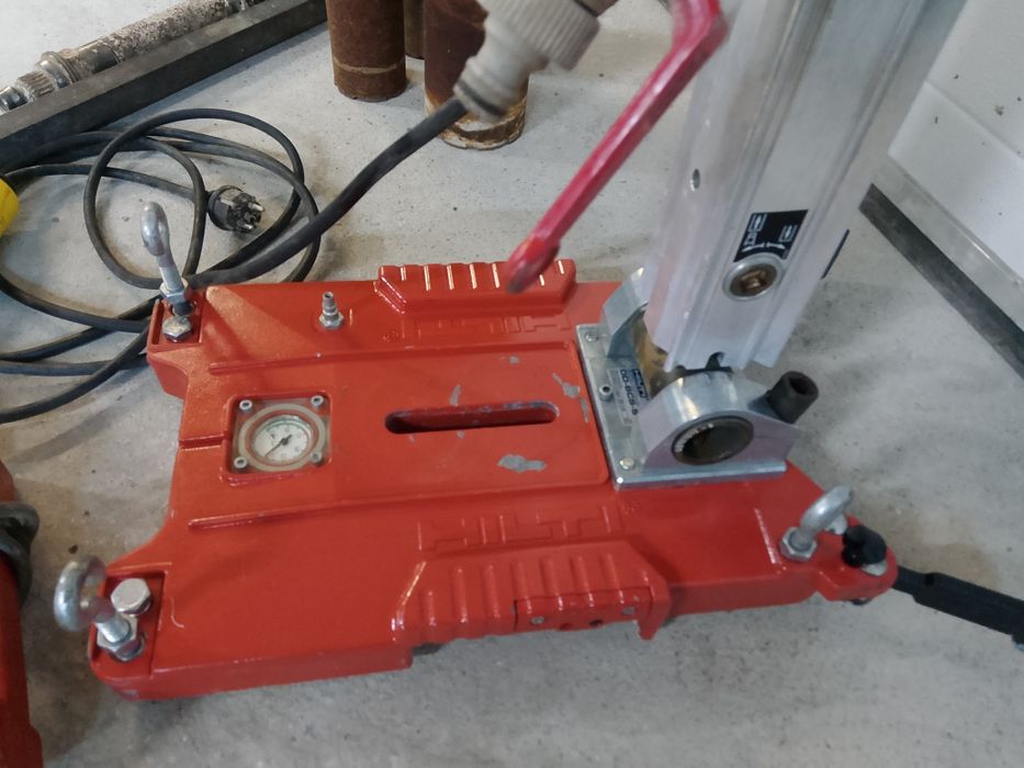 Wiertnica Hilti DD 160 zestaw statyw korony pompa