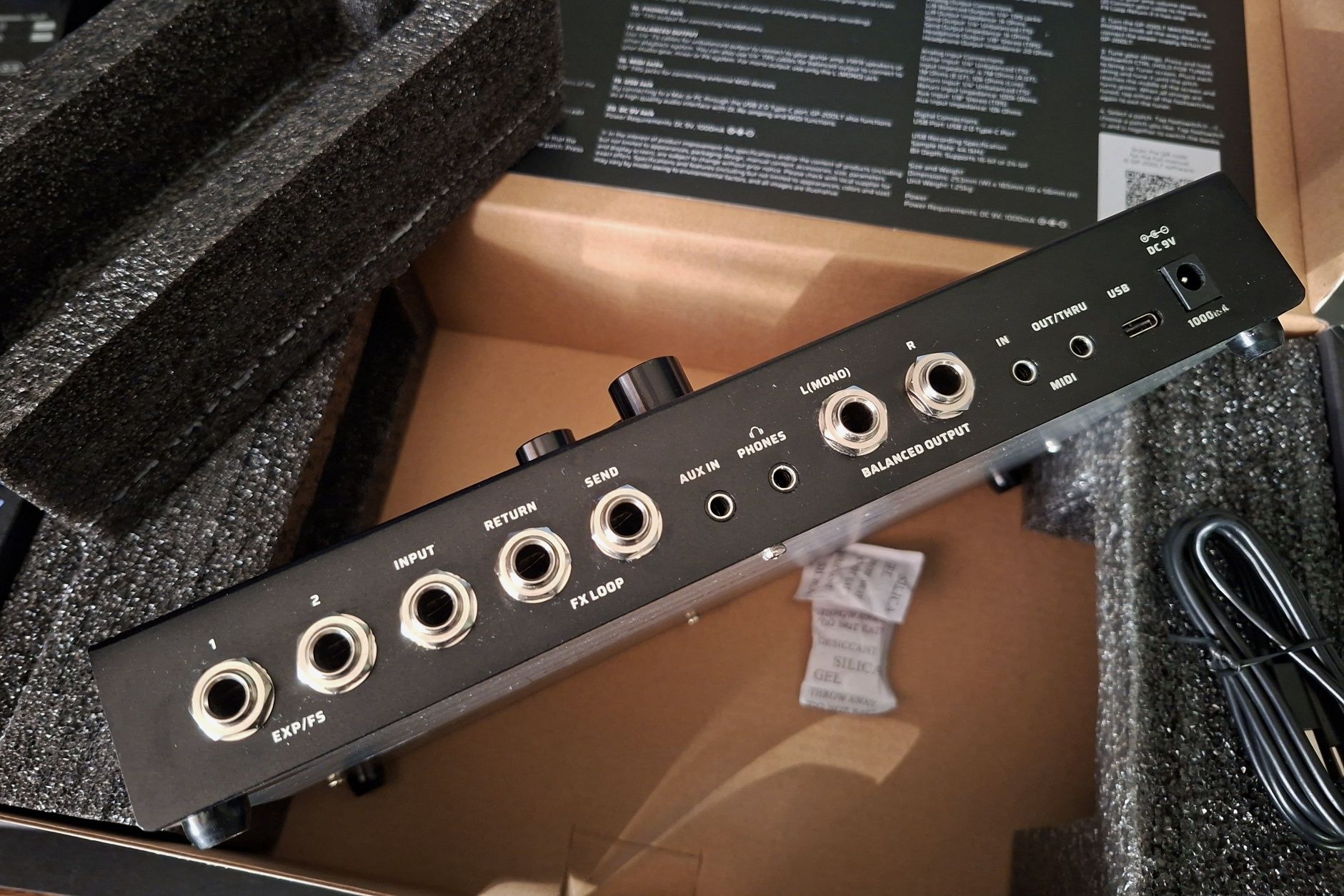 Valeton GP-200 LT Multiefekt gitarowy + 6 Celestion IR