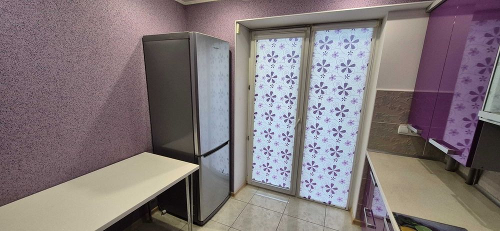 Продам 3-кімнатну квартиру в Шептицькому!