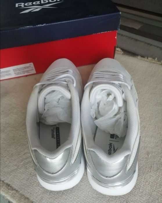 Кросівки жіночі Reebok