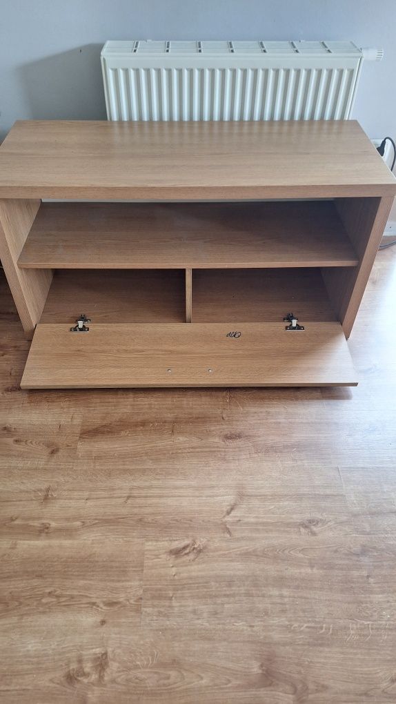 Szafka RTV w kolorze dębu szer 110 cm