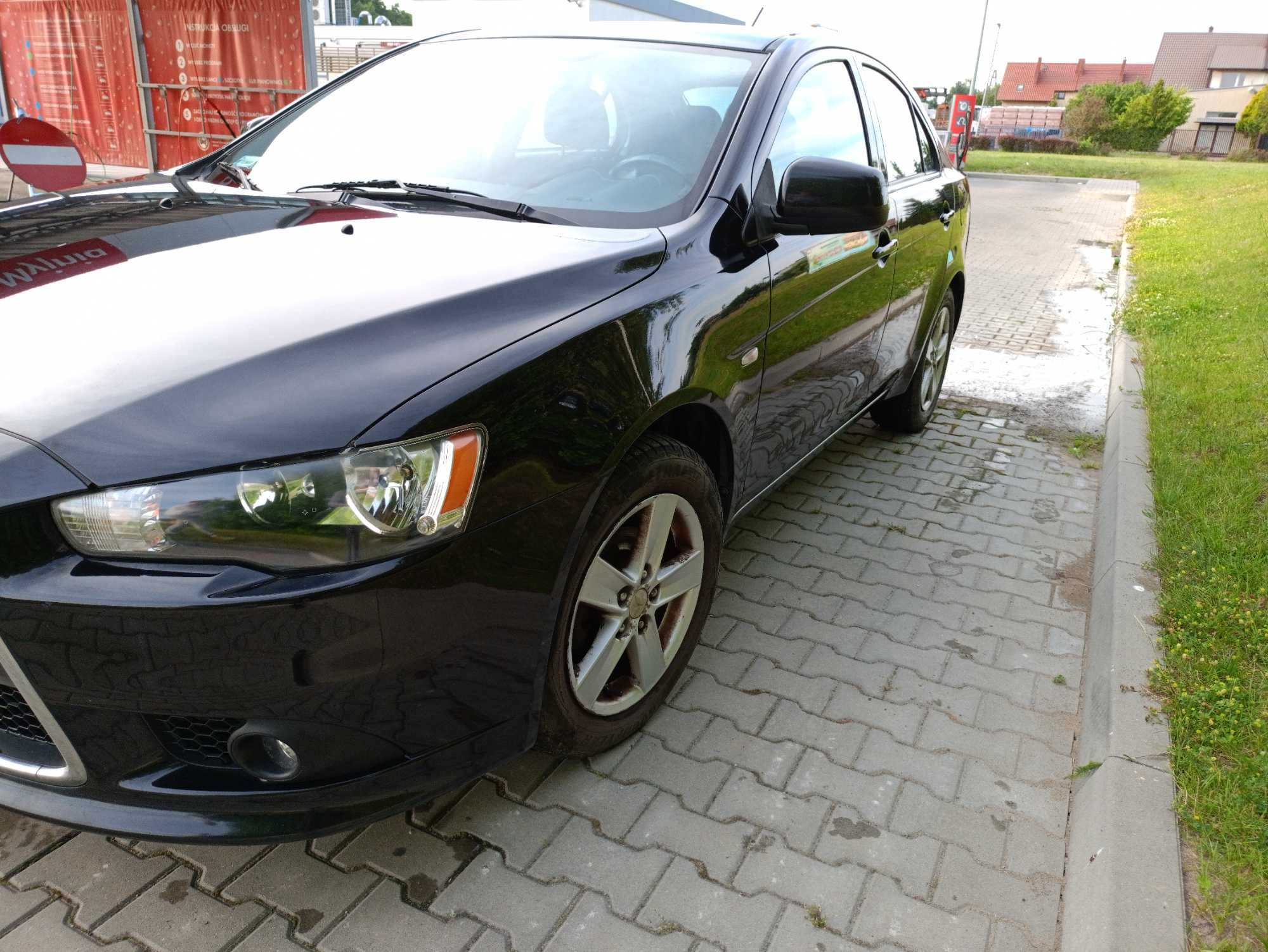 Mitsubishi Lancer 1.8 Intense + LPG
