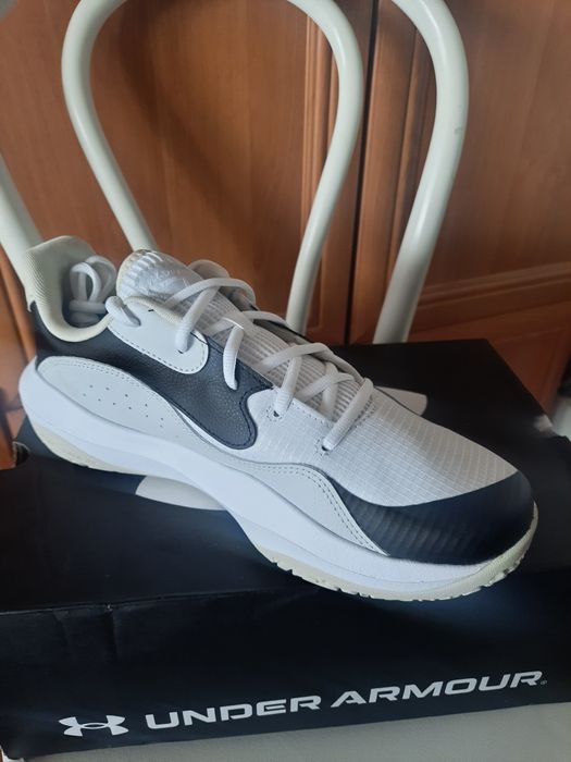 Nowe buty męskie Under Armour rozmiar 44,5