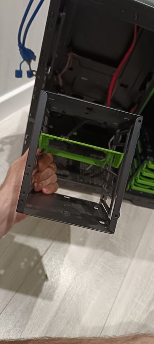 Корпус для пк з активним охолодженням