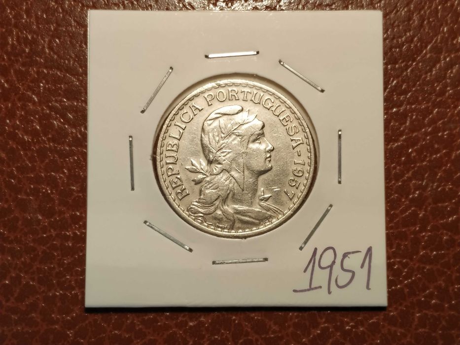 A21 Moeda de 1 escudo de 1951 Alpaca - Portugal