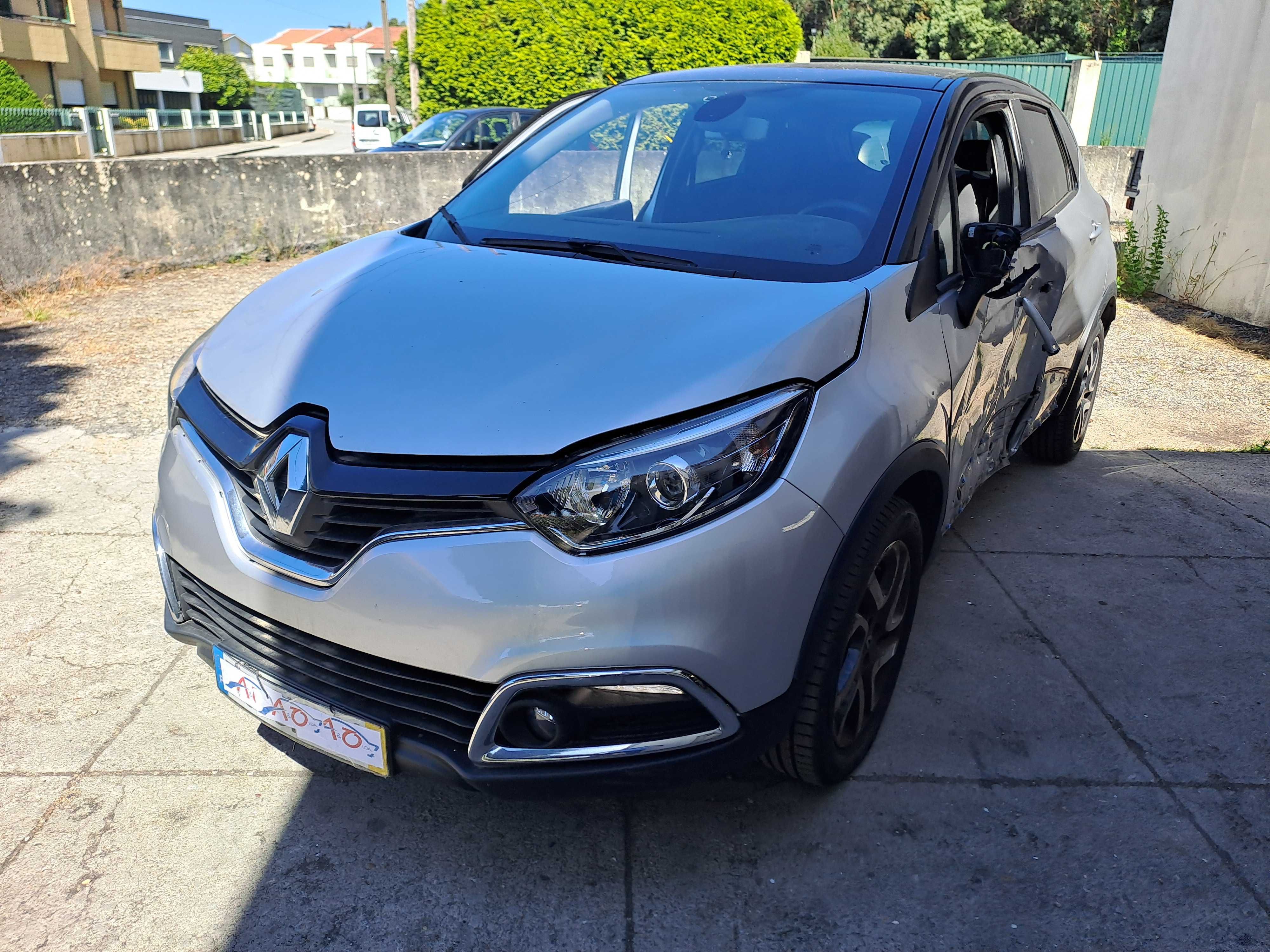 Salvado Renault Captur 1.5 Dci de 2016