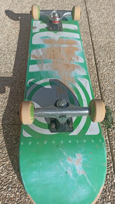 Skate 8.0 em bom estado