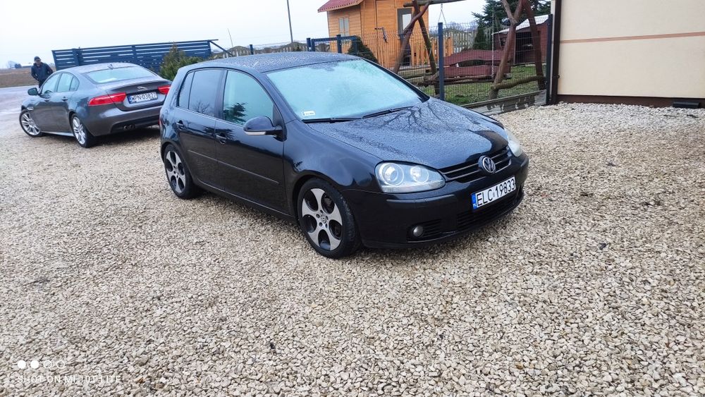 Volkswagen Golf 5 4 x 4 for motion