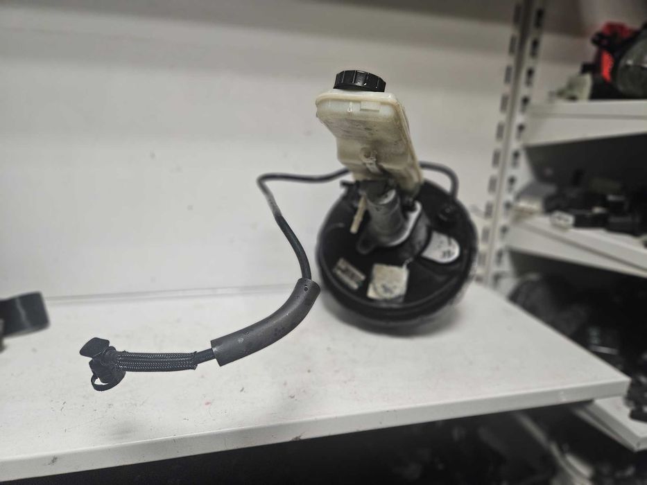 Ford Mondeo MK4 2012 Wspomaganie hamulca Serwo