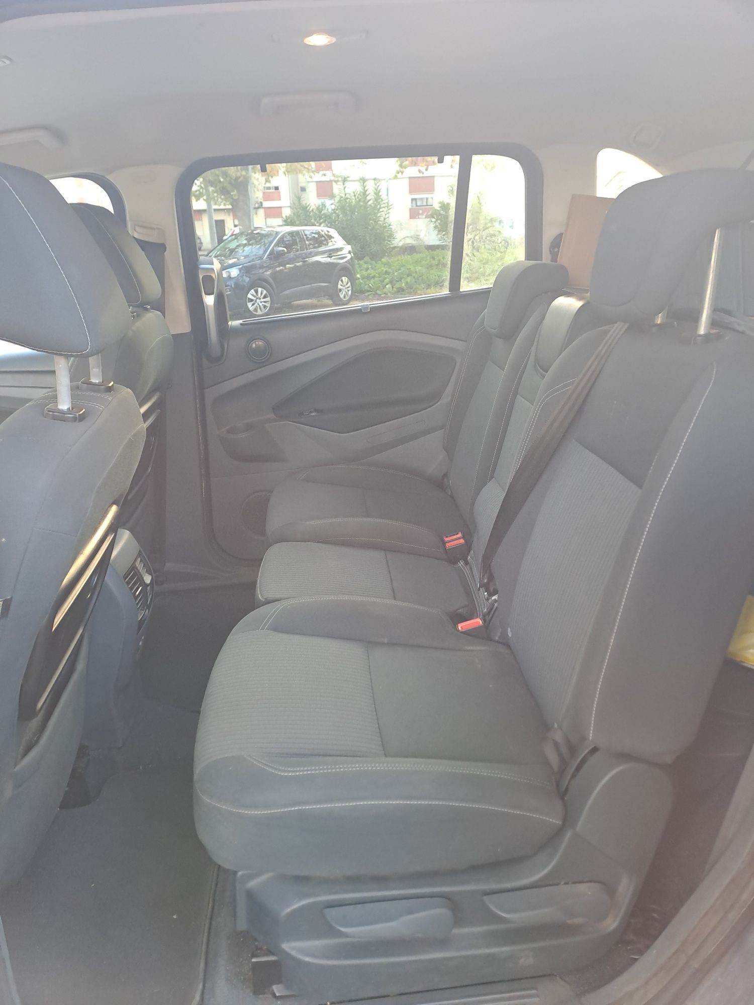 Ford Grand C Max 1.6 TDCI 2014 7 lugares