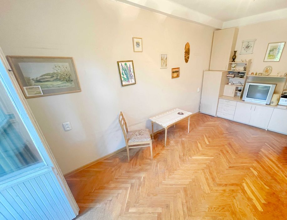 1х квартира метро ЖД Вокзал, улица Тополева 6,  Чапека Фучика