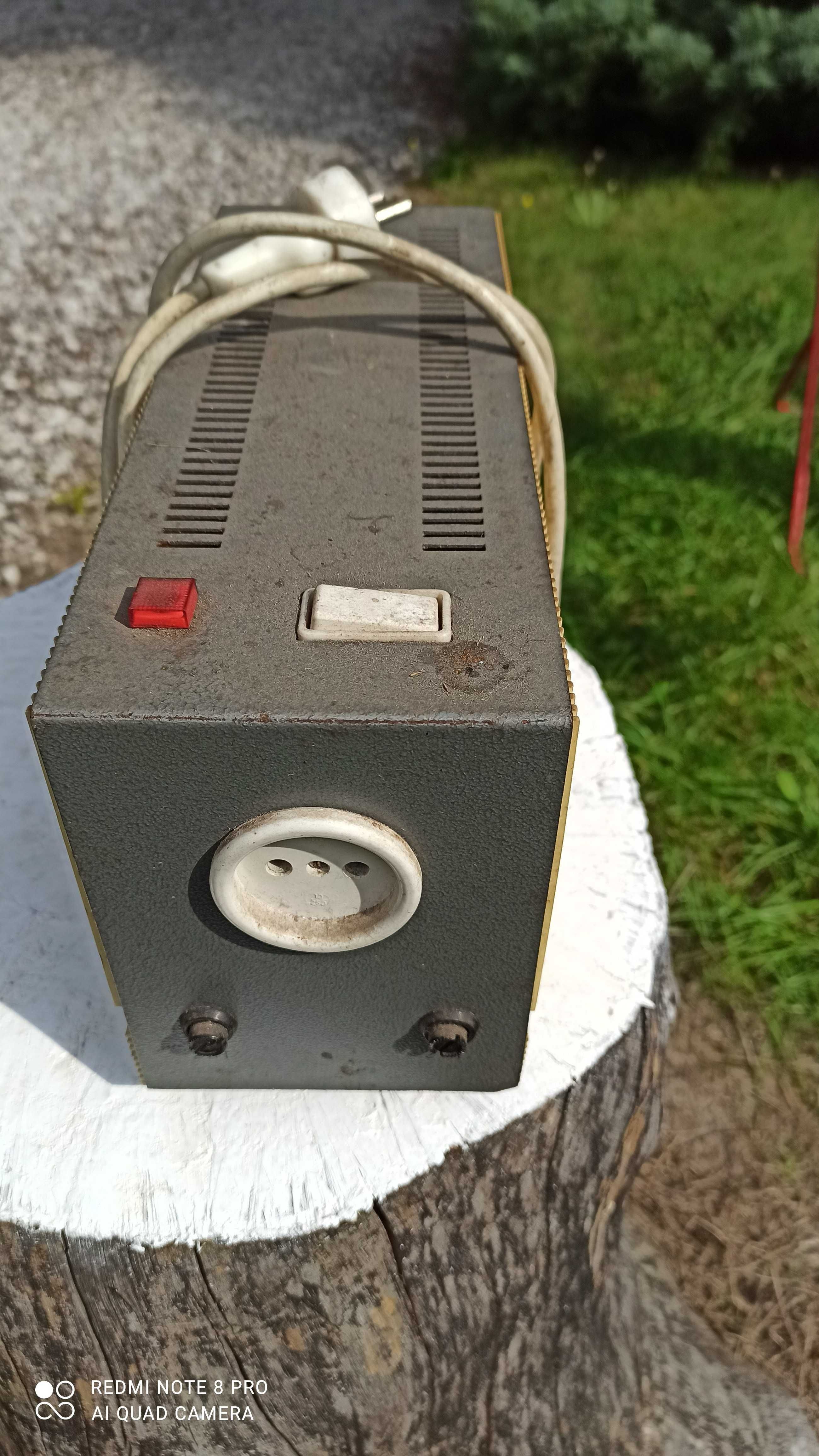Stabilizator napięcia  220 V
