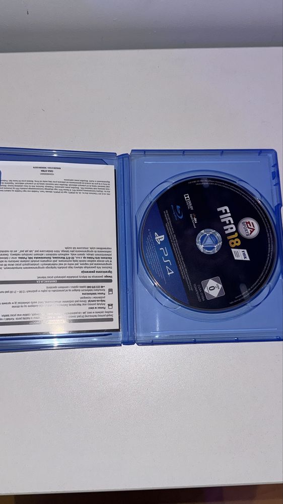 Sprzedam 2 gry Ps 4 Mafia Definitive Edition Fifa 18
