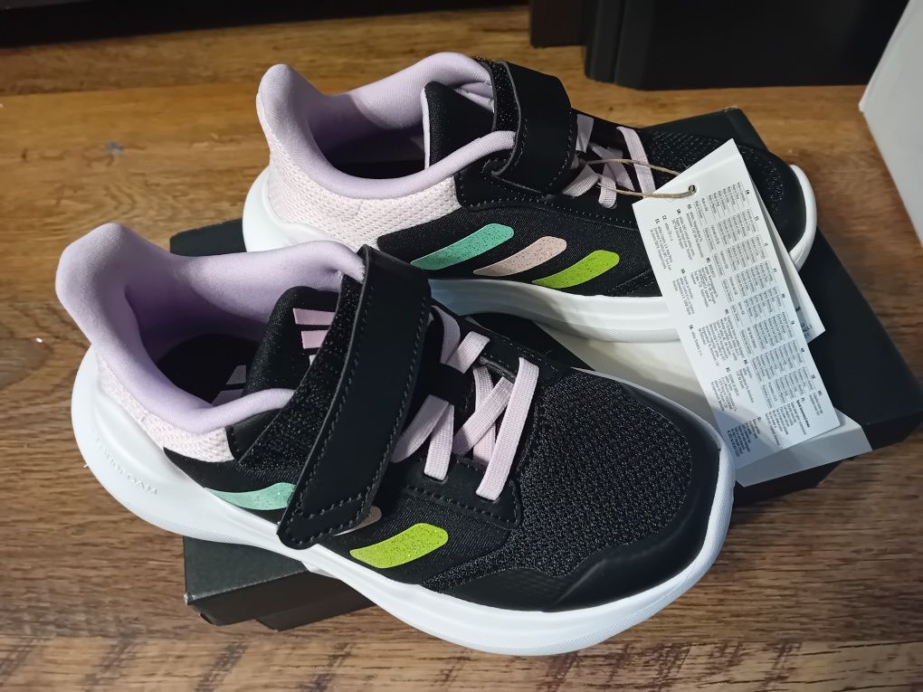 Adidasy dziewczęce 30 NOWE