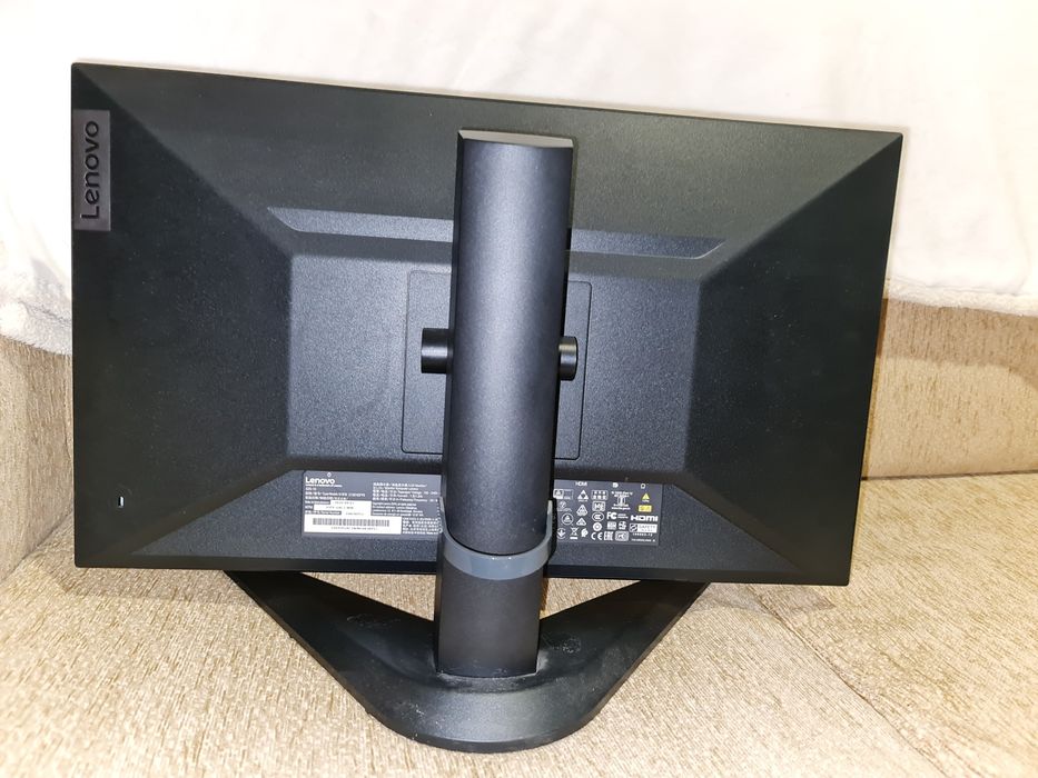 Monitor gaming lenovo