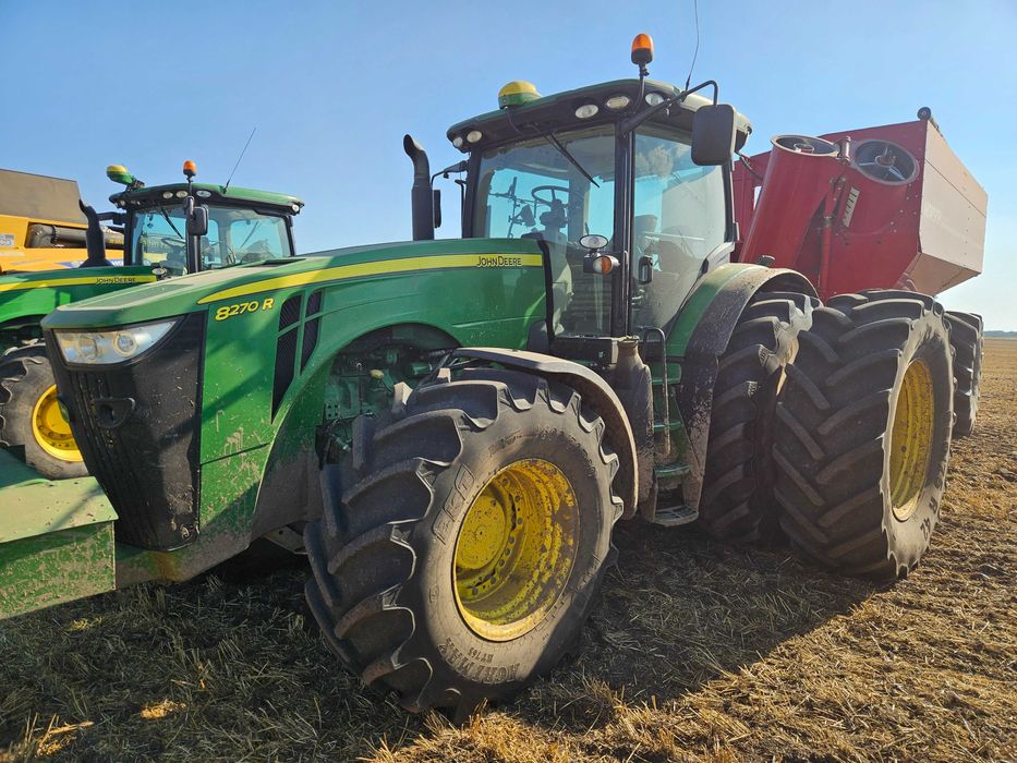 John Deere 8270R Horsch Claas New Holland Lemken