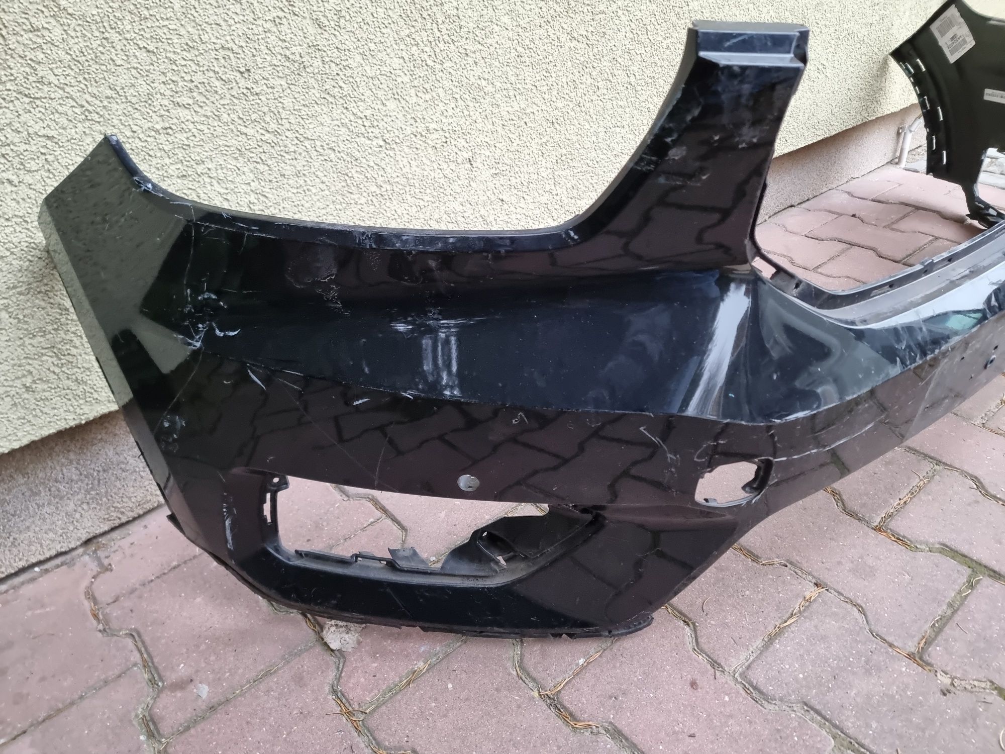 Volvo xc40 бампер передній 18-22рік В НАЯВНОСТІ