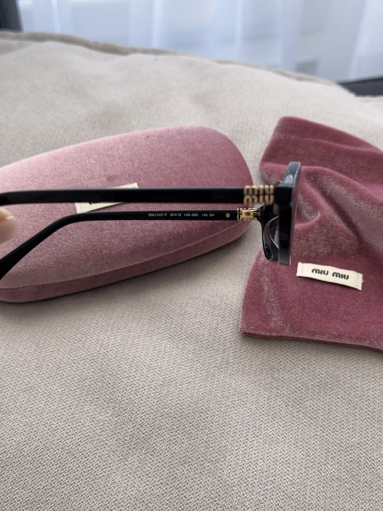 Продам очки Miu Miu