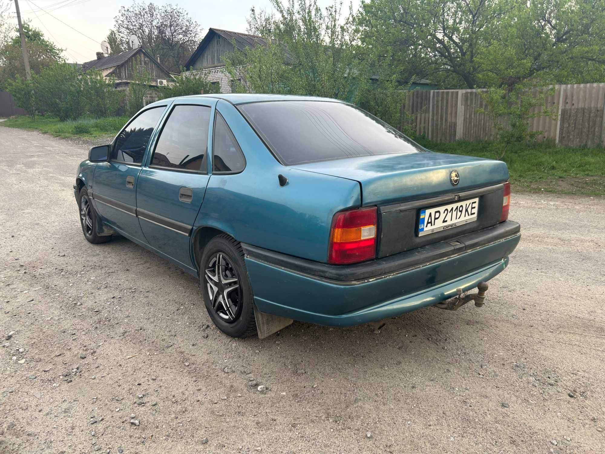 Opel Vectra A 1993 год 2.0 Газ Бензин (ГБО 4 поколение)