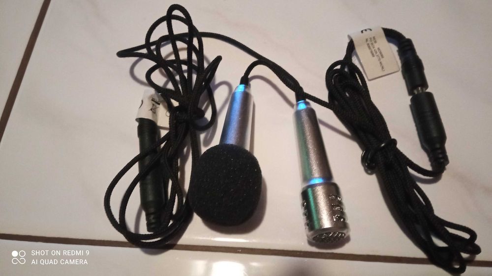 2 małe mikrofony nowe sprzedam