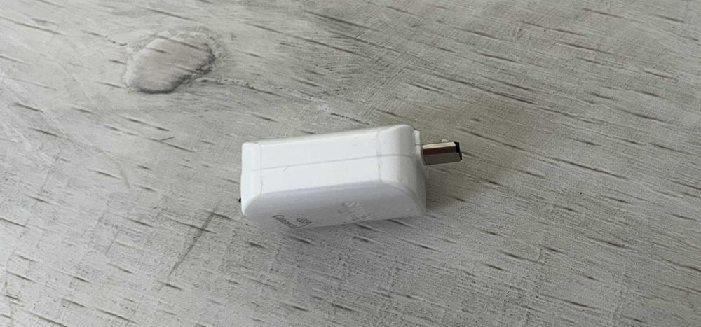 USB Adapter / Connector / przejściówka Samsung GH96 -09728A, micro USB