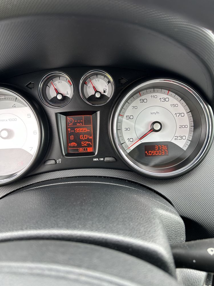 Peugeot 308 stan idealny polski salon
